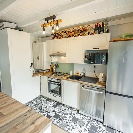Spacious Family With Garden - Tatil Evi *