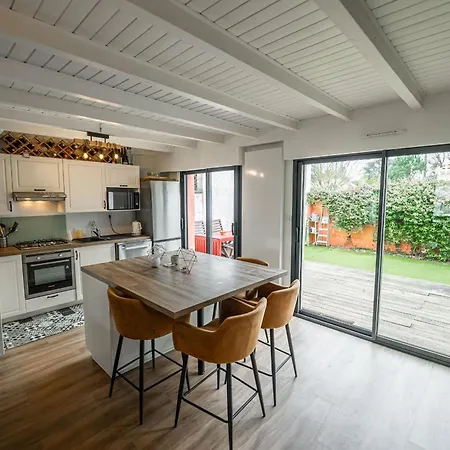 Spacious Family With Garden - Tatil Evi *